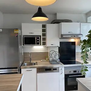 Sleep In - Parking Gratuit Appartement